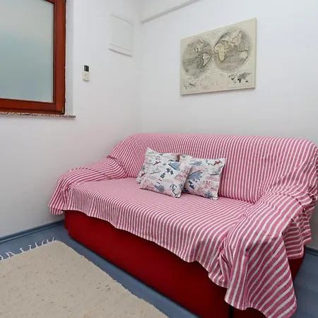 Διαμέρισμα With Parking Space Silo, Krk - 25496 *