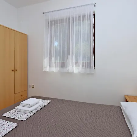 Apartman With Parking Space Silo, Krk - 25496 Šilo