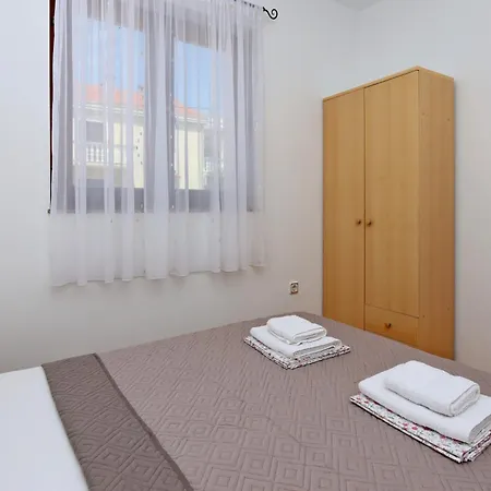 With Parking Space Silo, Krk - 25496 Apartman *