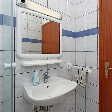 Apartman With Parking Space Silo, Krk - 25496 *